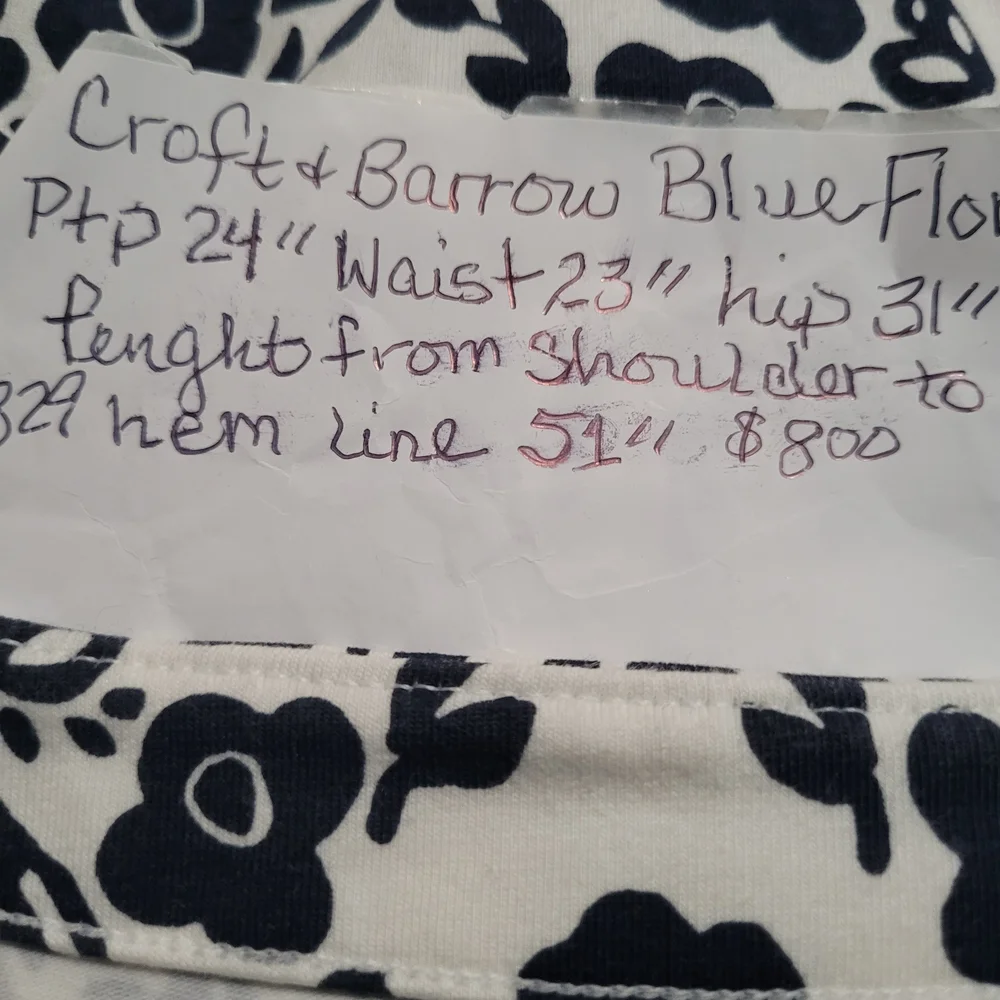 Elegant Black and White Patterned Women's Skirt - Picture 2 of 5